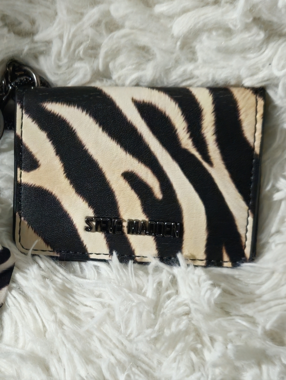 Steve Madden Zebra Card Holder & Keychain w/small matching ribbon